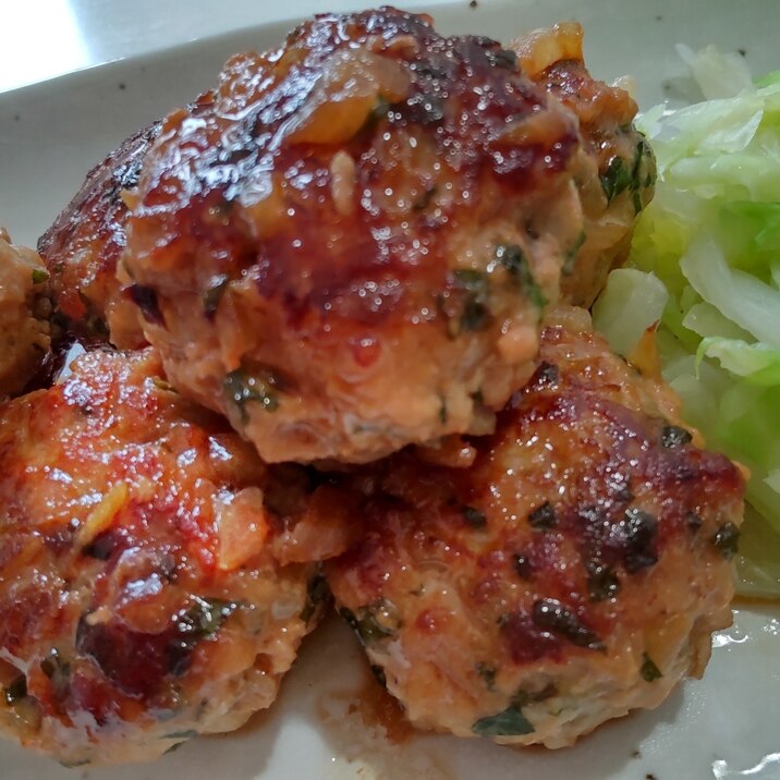 お弁当に♬青じそ入り肉団子の照り焼き